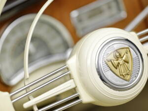 Bild 19/31 von BMW 502 - 3,2 Liter Super (1960)