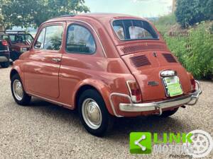 Image 7/10 of FIAT 500 L (1969)