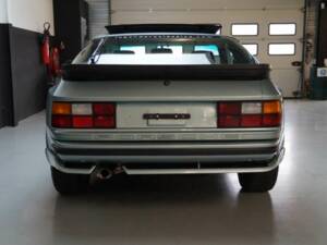Image 34/50 de Porsche 944 Turbo (1986)
