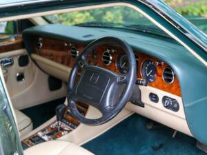 Bild 6/50 von Bentley Turbo RT (1997)