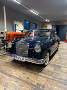 Image 2/12 of Mercedes-Benz 190 b (1960)