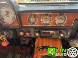 Image 10/10 of Alfa Romeo 2000 Berlina (1976)