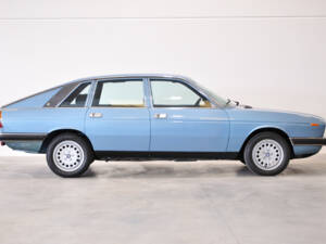 Image 33/33 of Lancia Gamma 2000 (1984)