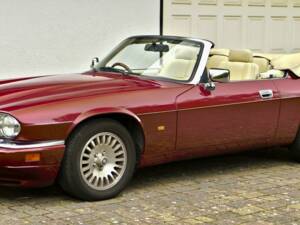 Bild 2/50 von Jaguar XJS 5.3 V12 (1995)