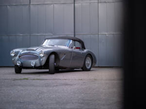 Image 4/16 de Austin-Healey 3000 Mk II (BJ7) (1963)