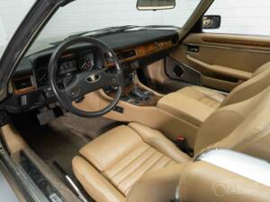 Image 9/19 de Jaguar XJS 5.3 V12 (1989)