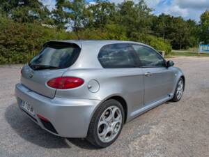 Bild 11/111 von Alfa Romeo 147 3.2 GTA (2002)