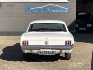 Image 13/41 of Ford Mustang 200 (1966)