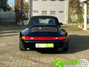 Image 7/10 of Porsche 911 Carrera (1996)