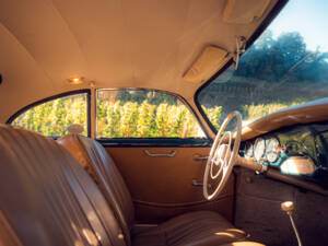 Image 8/80 of Porsche 356 A 1600 (1958)