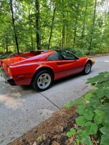 Image 4/82 of Ferrari 308 GTS Quattrovalvole (1983)