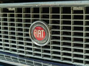 Image 21/49 of FIAT 130 Coupe (1973)