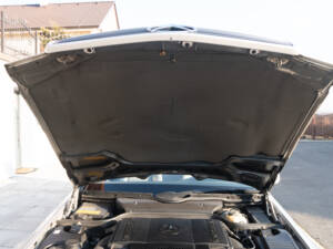 Bild 62/75 von Mercedes-Benz SL 500 (1997)