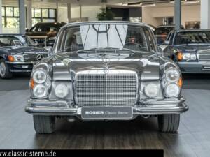 Bild 8/15 von Mercedes-Benz 280 SE 3,5 (1970)