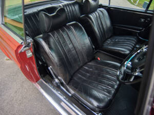 Image 11/32 of Mercedes-Benz 280 SE 3,5 (1971)