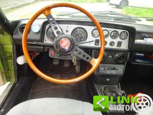 Image 3/10 of FIAT 124 Sport Coupe (1974)