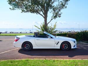 Immagine 21/50 di Mercedes-Benz SL 400 (2015)