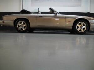 Image 27/50 de Jaguar XJS 4.0 (1995)