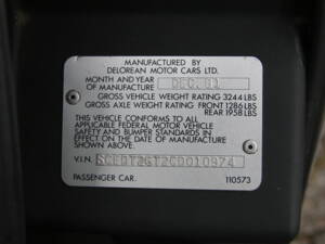 Image 65/92 of DeLorean DMC-12 (1982)