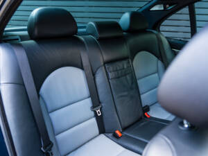 Image 20/56 of BMW M5 (2000)