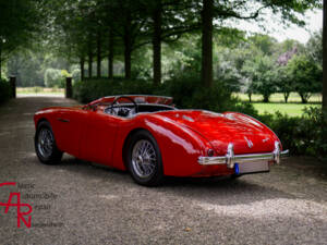 Image 4/18 of Austin-Healey 100&#x2F;4 (BN2) (1956)