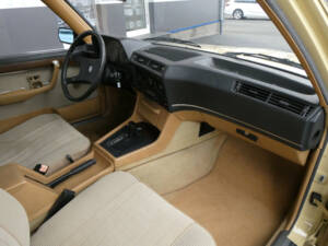 Image 10/23 of BMW 730 (1977)