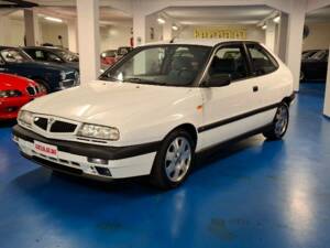 Image 1/49 of Lancia DELTA HPE 2.0 16V TURBO 3 (1997)