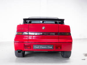 Image 6/32 de Alfa Romeo SZ (1994)