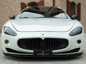 Bild 3/50 von Maserati GranTurismo 4.2 (2008)