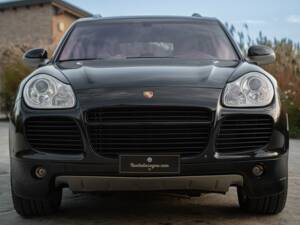 Afbeelding 11/50 van Porsche Cayenne Turbo (2005)