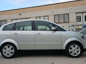 Image 14/39 de Audi A2 1.4 TDI (2002)