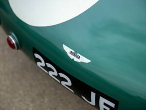 Image 48/50 de Aston Martin DBR2 (1971)