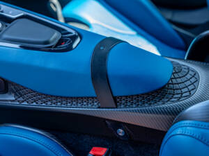 Bild 40/98 von Aston Martin DBS Superleggera Volante (2020)