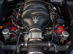 Afbeelding 12/12 van Maserati GranTurismo S (2011)