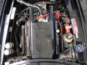 Image 16/38 of Maserati Indy 4700 (1970)