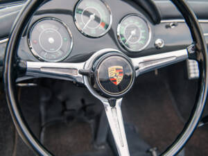 Immagine 28/36 di Porsche 356 B 1600 Super 90 (1961)