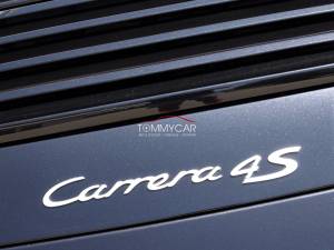 Immagine 17/50 di Porsche 911 Carrera 4S (2006)