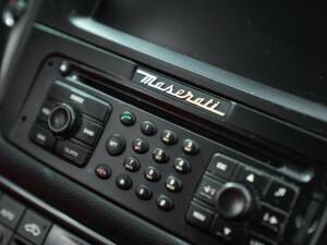 Bild 47/50 von Maserati GranTurismo 4.2 (2008)