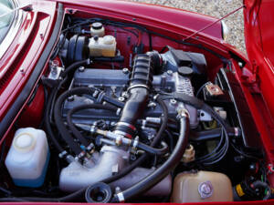 Image 32/50 of Alfa Romeo 2.0 Spider (1988)