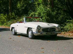 Image 4/50 de Mercedes-Benz 190 SL (1960)