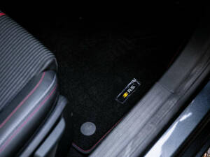 Image 11/33 of Renault Clio III 1.4 16V (2012)