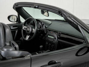 Imagen 33/50 de Mazda MX-5 1.8 (2007)