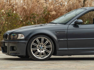 Image 14/50 of BMW M3 (2002)