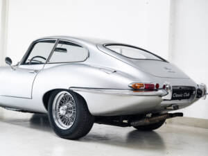 Afbeelding 33/53 van Jaguar E-Type 3.8 (1963)