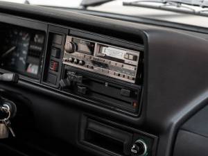 Immagine 22/32 di Volkswagen Golf Mk I GTD 1.6 (1983)