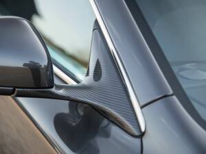 Image 23/50 of Aston Martin DBS (2011)