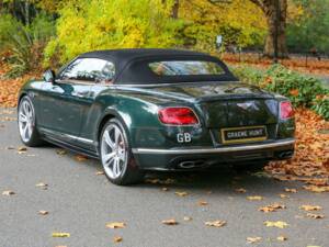 Bild 17/49 von Bentley Continental GTC V8 S (2017)