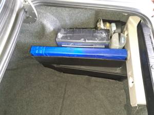 Image 13/15 of BMW 325e (1987)