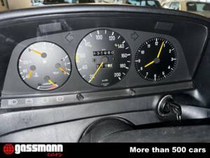 Bild 8/15 von Mercedes-Benz 200 (1983)