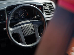 Afbeelding 26/40 van Volkswagen Scirocco II GT (1990)